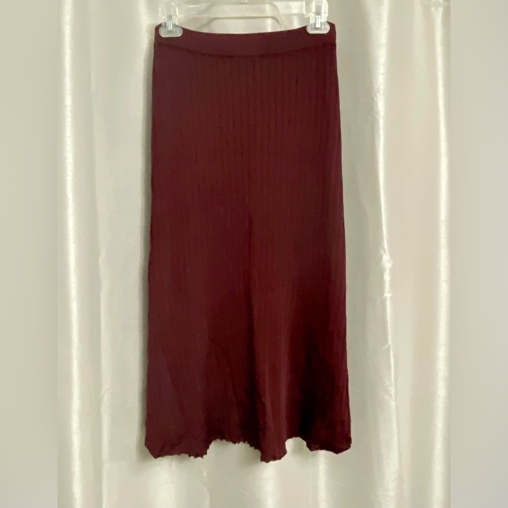 Zara Ribbed Knit Midi Skirt - Picture 3 of 4